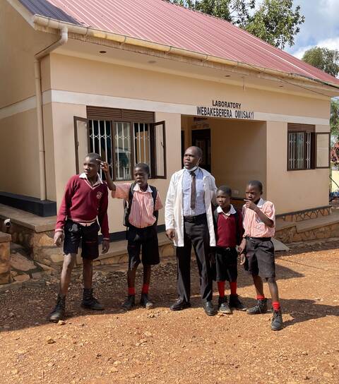 Organizácia Health Initiatives Association